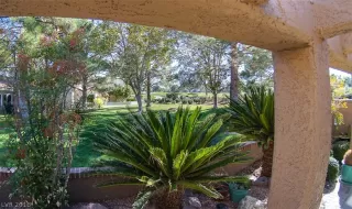 Photo #2: 2052528 Listing