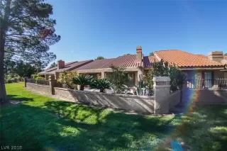 Photo #4: 2052528 Listing