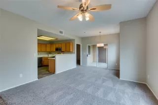 Photo #6: 2052643 Listing