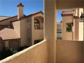 Photo #5: 2052689 Listing 