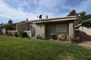 Photo #4: 2052781 Listing