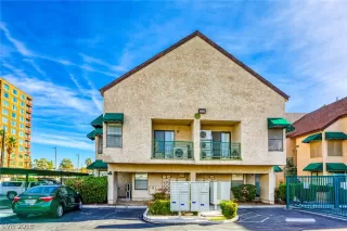 Photo #1: 2052821 Listing