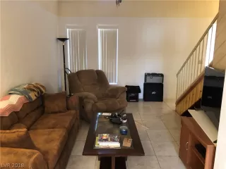 Photo #2: 2052877 Listing