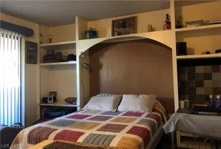 Photo #4: 2052877 Listing