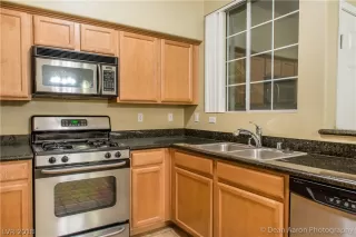 Photo #4: 2052897 Listing