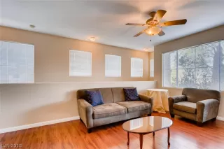 Photo #3: 2052900 Listing 