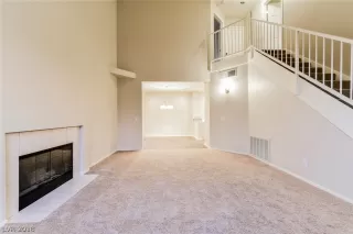 Photo #6: 2052938 Listing 