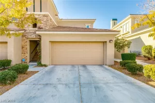 Photo #2: 2053069 Listing