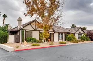 Photo #2: 2053098 Listing 