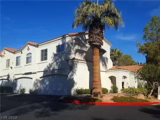 Photo #1: 2053310 Listing 