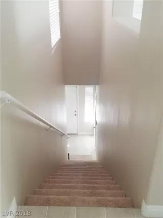 Photo #4: 2053310 Listing 