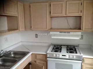 Photo #2: 2053374 Listing 