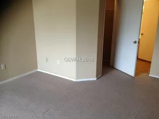 Photo #6: 2053374 Listing 