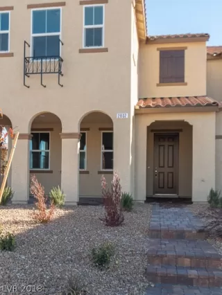 Photo #2: 2053378 Listing