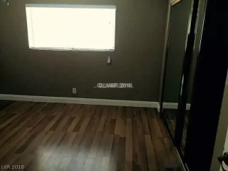 Photo #5: 2053389 Listing 