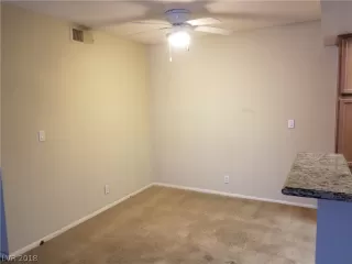 Photo #2: 2053397 Listing 