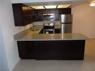 Photo #3: 2053450 Listing