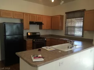 Photo #2: 2053639 Listing 