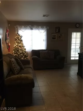 Photo #2: 2053703 Listing