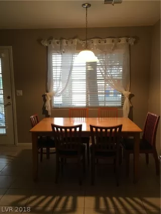 Photo #3: 2053703 Listing