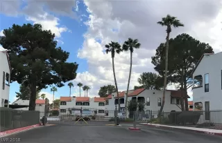 Photo #1: 2053971 Listing