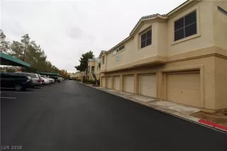 Photo #5: 2053995 Listing 