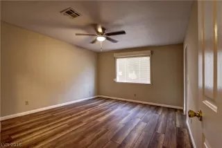 Photo #4: 2054018 Listing