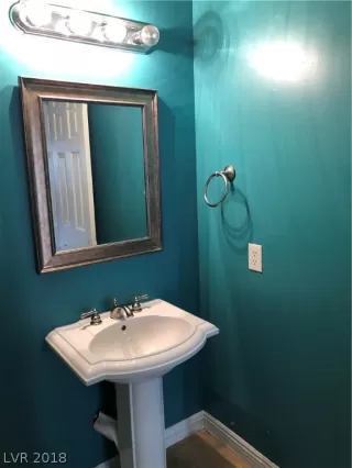 Photo #2: 2054221 Listing