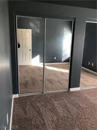 Photo #4: 2054221 Listing