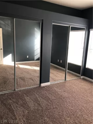 Photo #5: 2054221 Listing