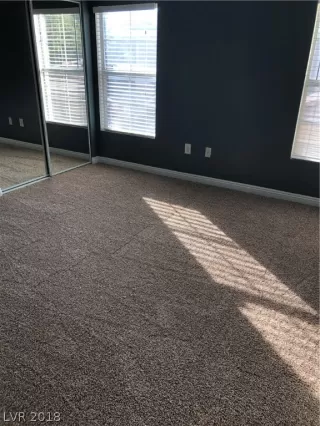 Photo #6: 2054221 Listing