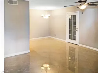 Photo #6: 2054239 Listing