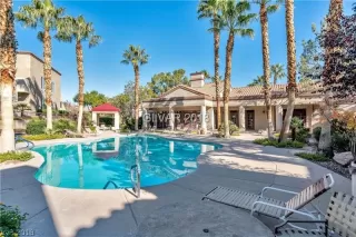 Photo #2: 2054250 Listing 