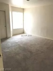 Photo #6: 2054276 Listing