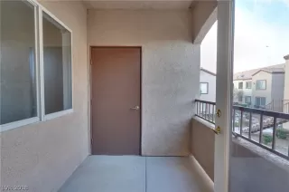 Photo #4: 2054318 Listing