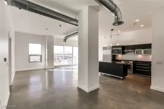 Photo #1: 2054326 Listing