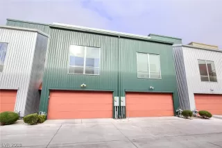 Photo #1: 2054337 Listing