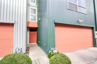 Photo #2: 2054337 Listing