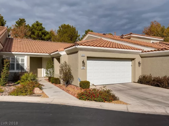 MLS: 2054401 Condo For Sale
