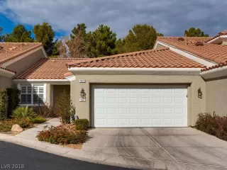 Photo #1: 2054401 Listing 