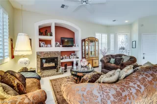 Photo #1: 2054425 Listing 