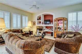 Photo #2: 2054425 Listing 