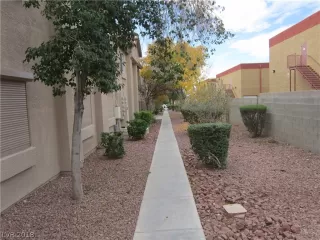 Photo #2: 2054458 Listing 