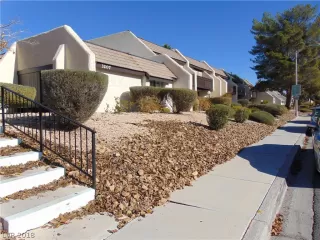 Photo #6: 2054472 Listing