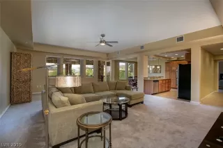 Photo #4: 2054617 Listing