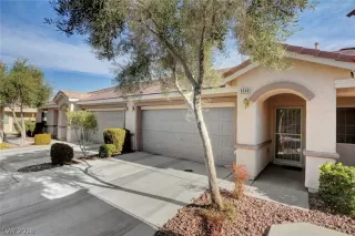 Photo #1: 2054623 Listing