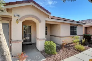 Photo #2: 2054623 Listing