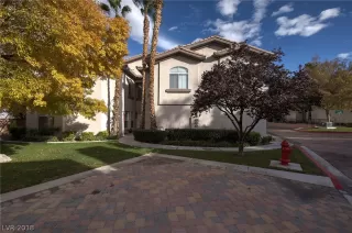 Photo #1: 2054625 Listing 