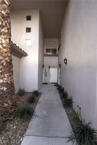 Photo #2: 2054625 Listing 