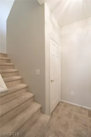 Photo #3: 2054625 Listing 